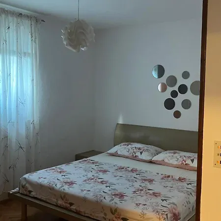 Lägenhet Lulu Omis Duće