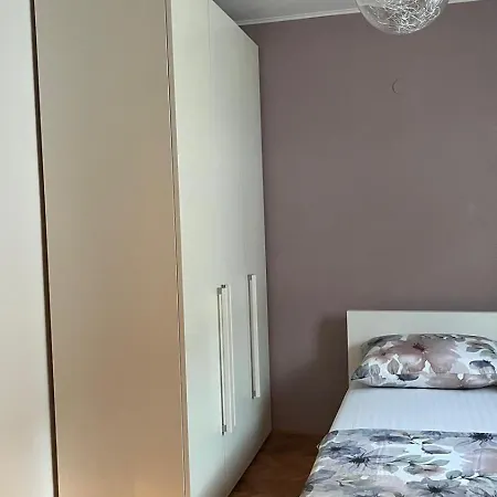 Lulu Omis 公寓